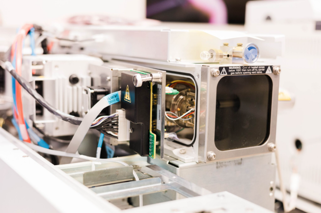Refurbished analytical aim equipment.