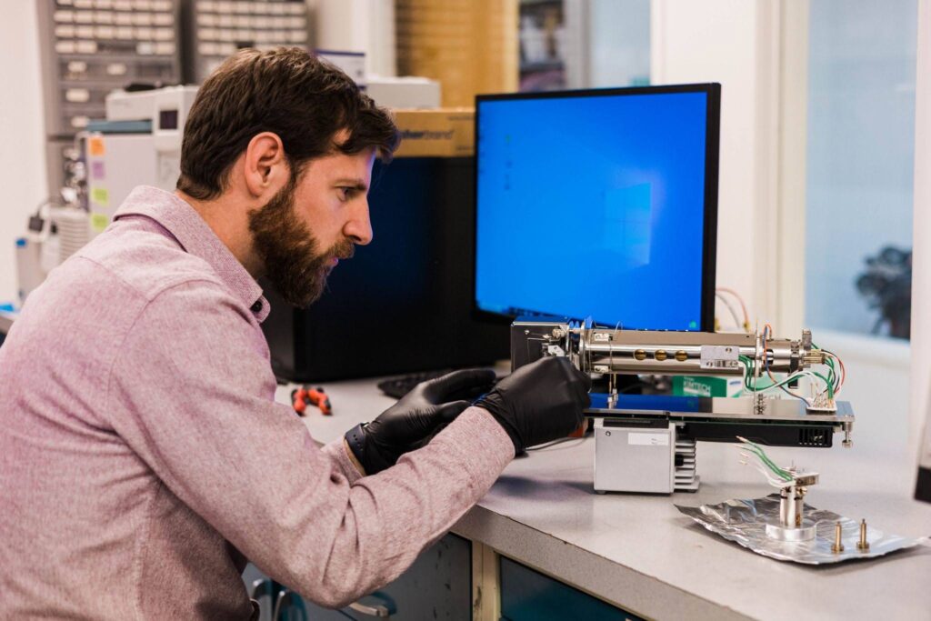 Analytical lab equipment